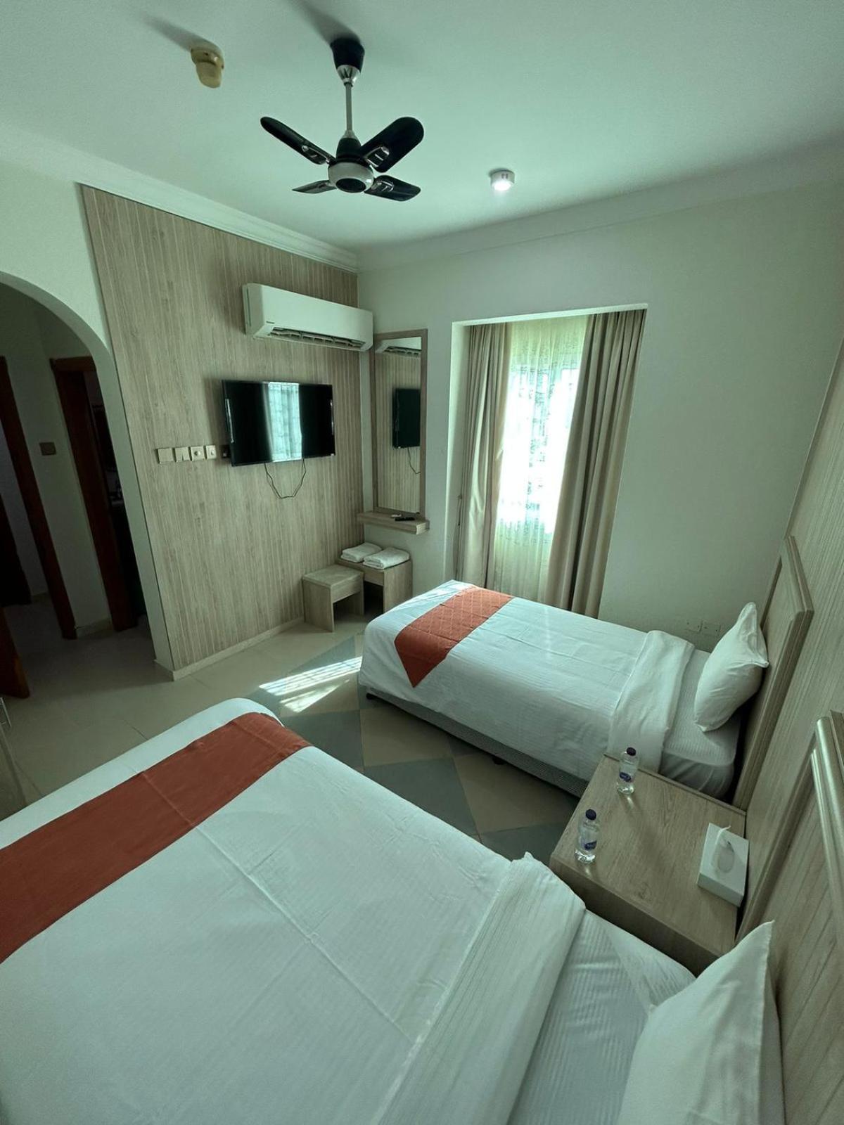 Safari Hotel Назва Экстерьер фото